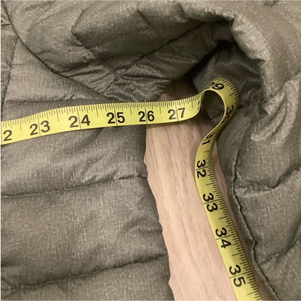 Amazon Essentials Packable Puffer Jacket - image 5